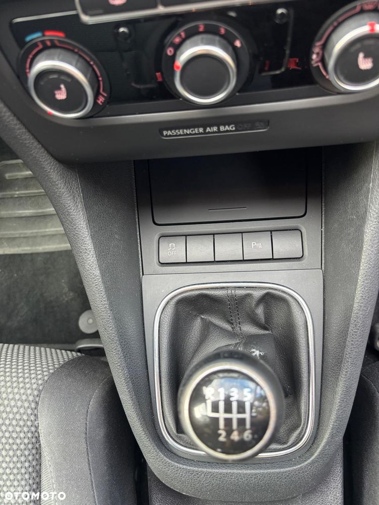 Volkswagen Golf - 18