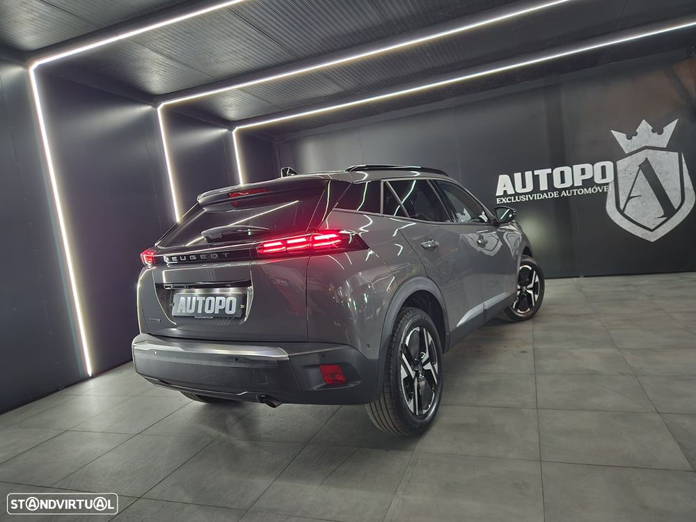 Peugeot 2008 1.2 PureTech Allure - 16
