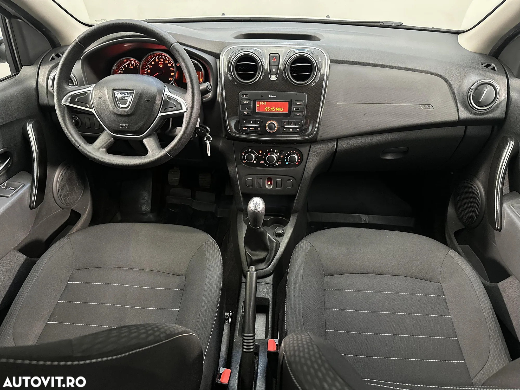Dacia Logan - 9