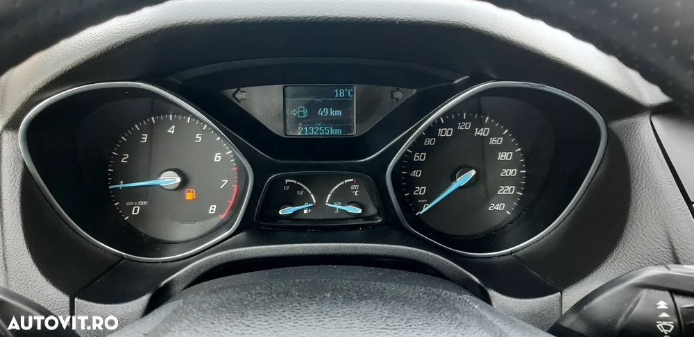 Ford Focus Turnier 1.6 Ti-VCT Champions Edition - 7