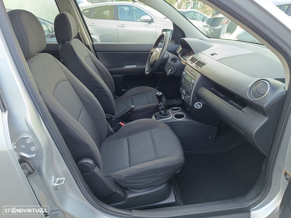 Mazda 2 1.25 Comfort AC - 9