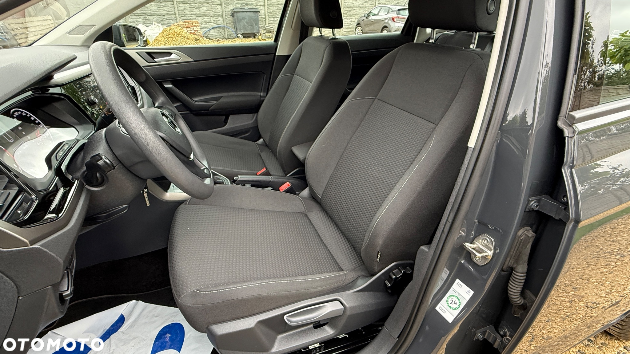 Volkswagen Polo 1.0 TSI Comfortline DSG - 28