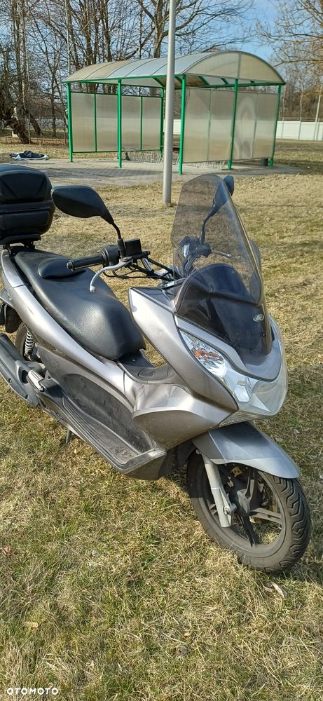 Honda PCX - 1