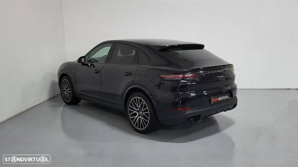 Porsche Cayenne Coupé E-Hybrid - 7
