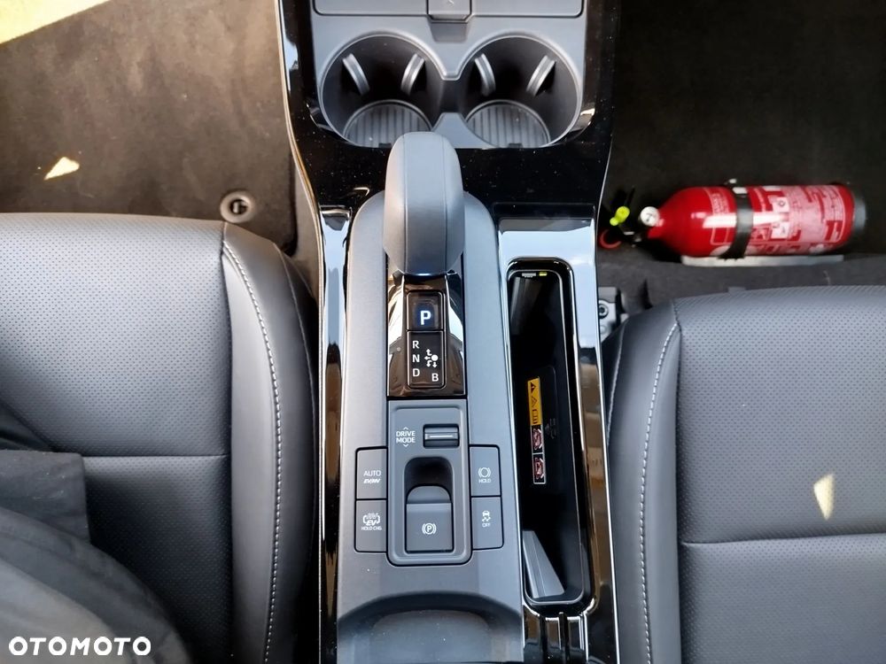 Toyota Prius Plug-in 2.0 Hybrid Executive - 16
