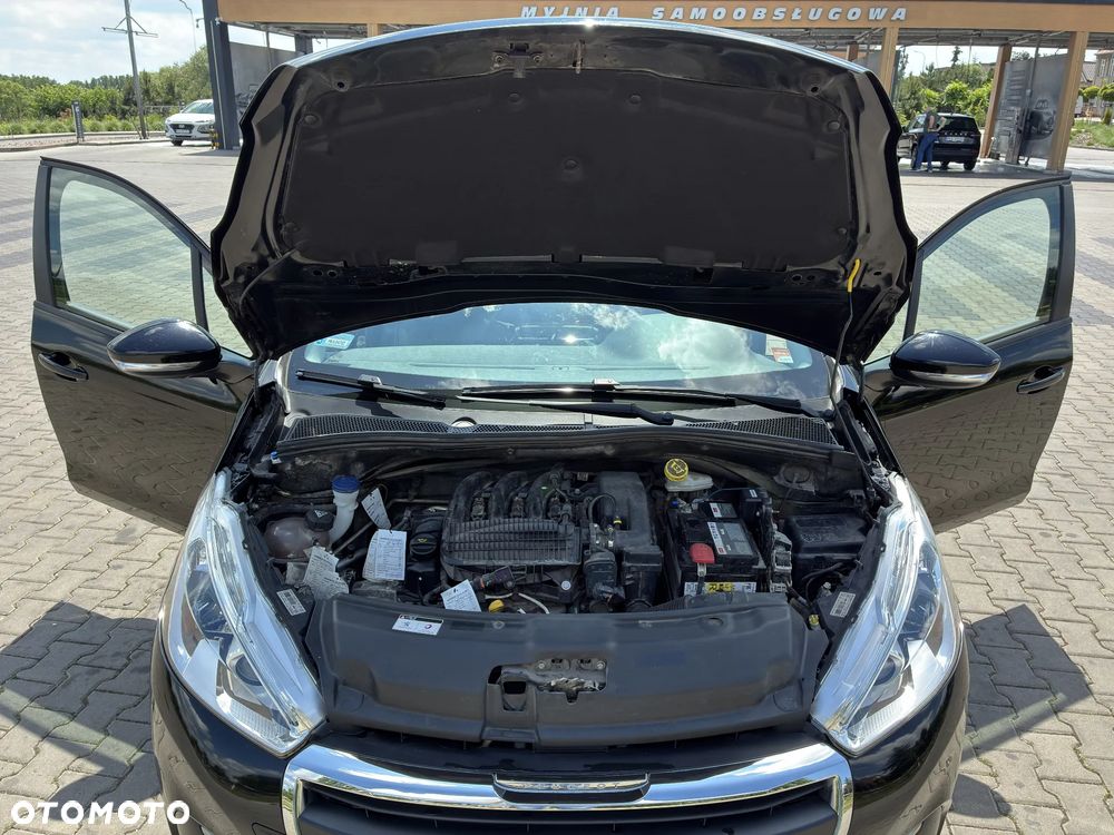 Peugeot 208 1.2 PureTech Active - 15