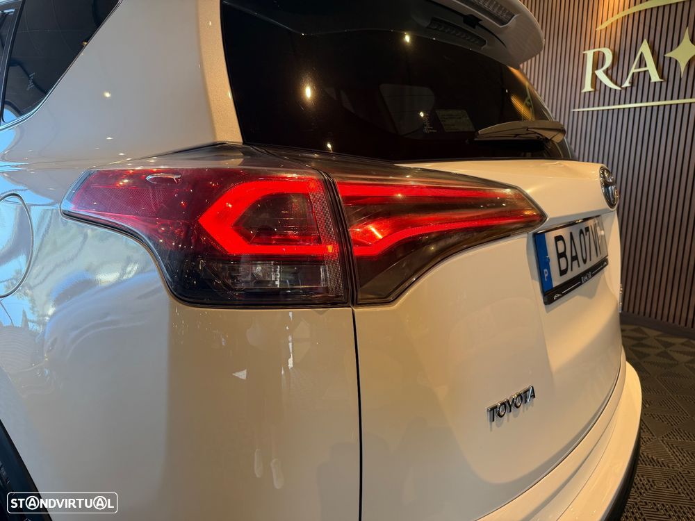 Toyota RAV4 2.5 HSD Comfort+P.Sport - 14