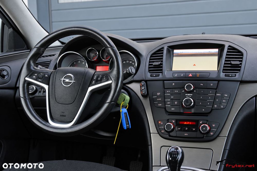 Opel Insignia - 27
