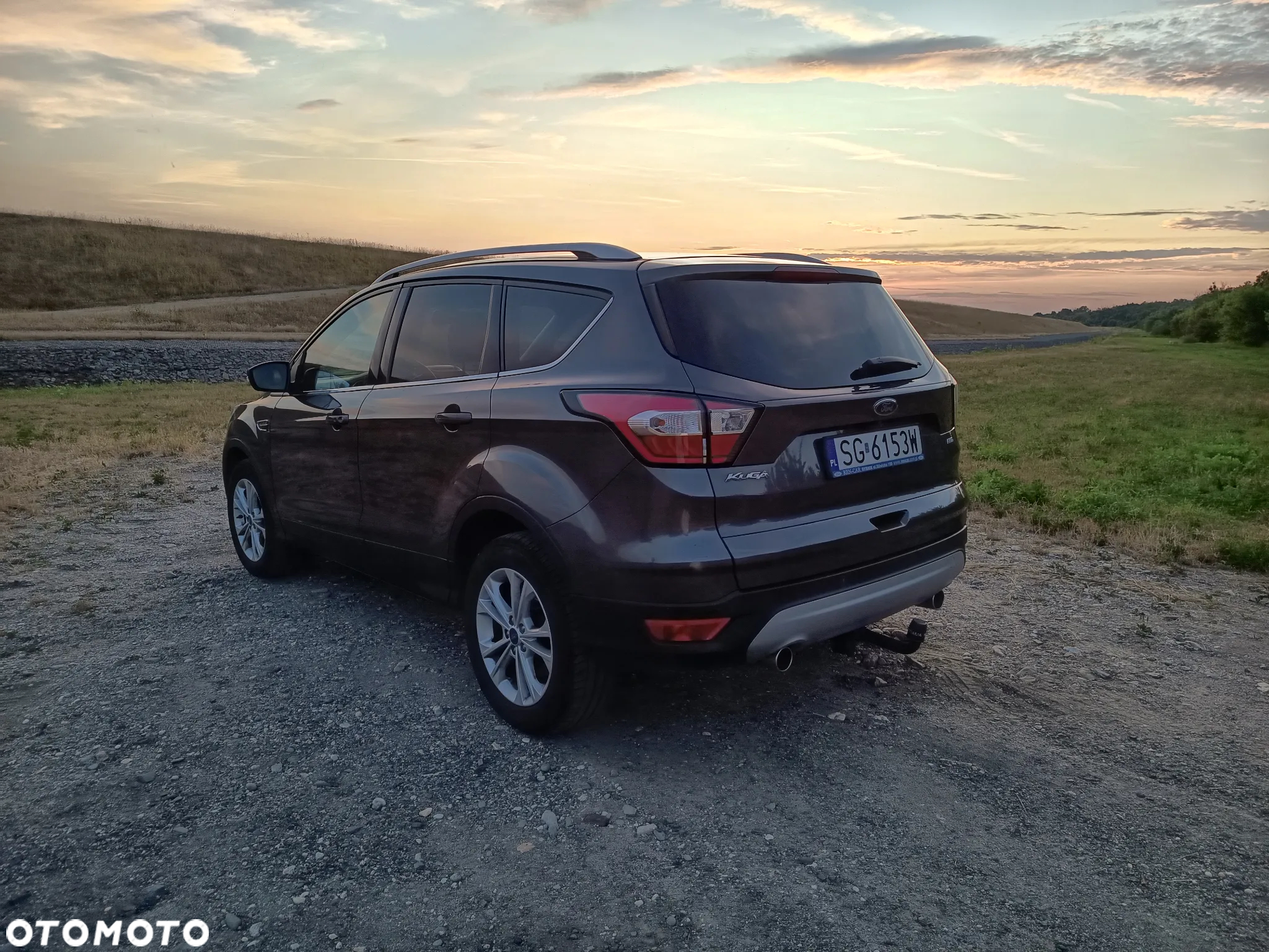 Ford Kuga - 10