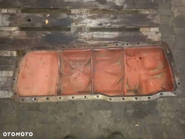 Elementy silnika 675TA/FA New Holland TM190 - 2