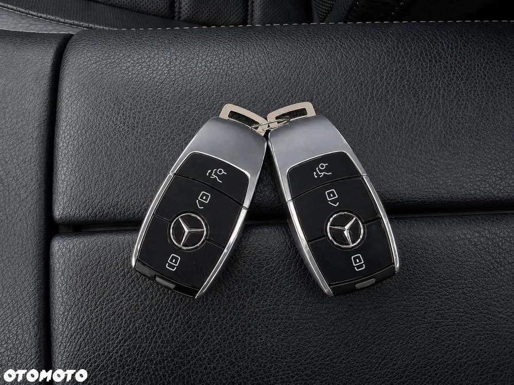 Mercedes-Benz GLS - 40