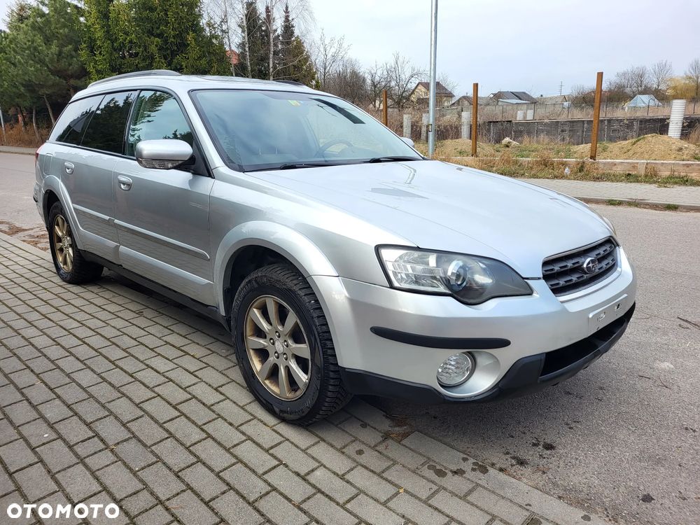 Subaru Legacy 3.0 H6 - 2