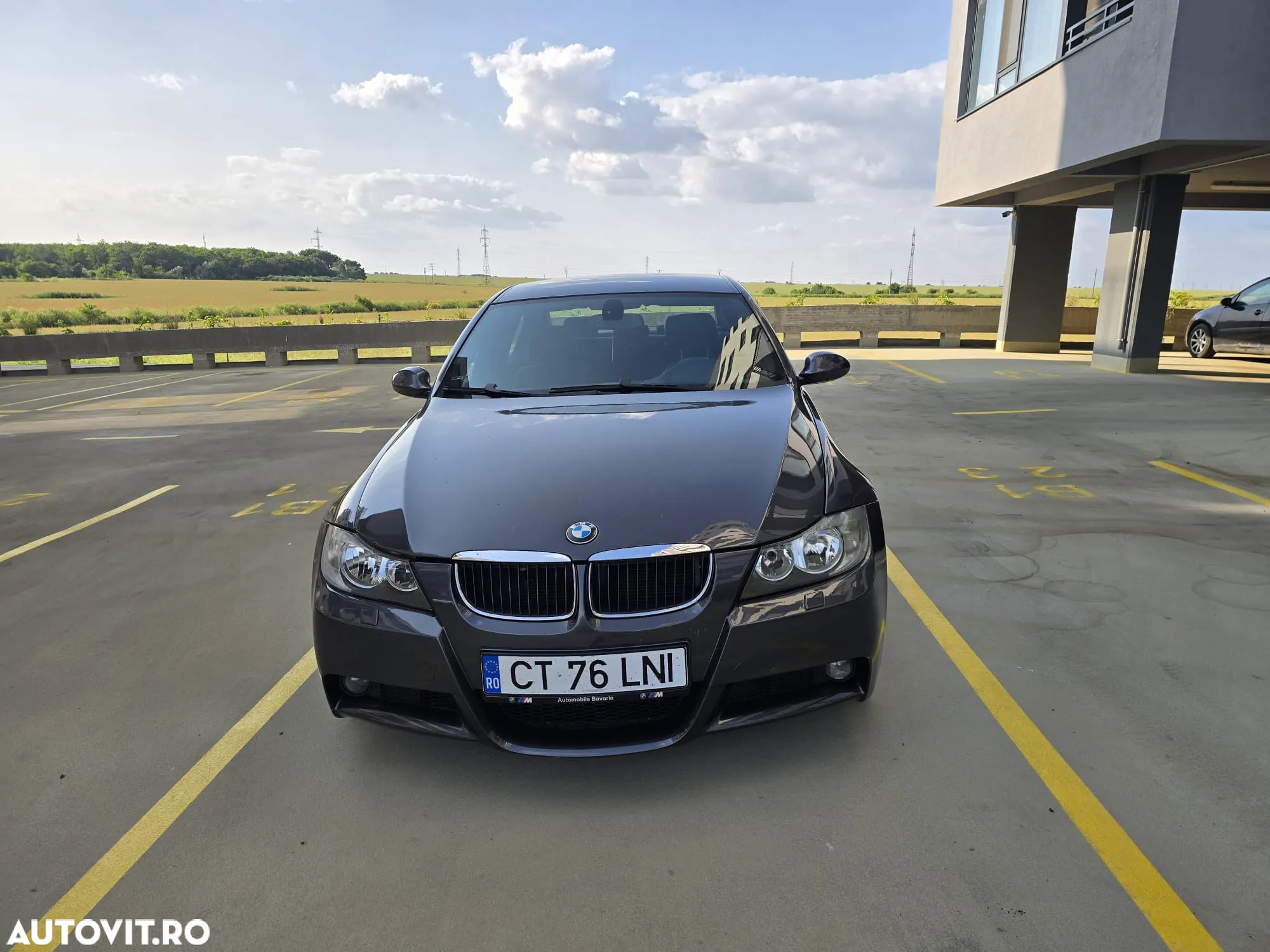 BMW Seria 3 318i Touring - 5