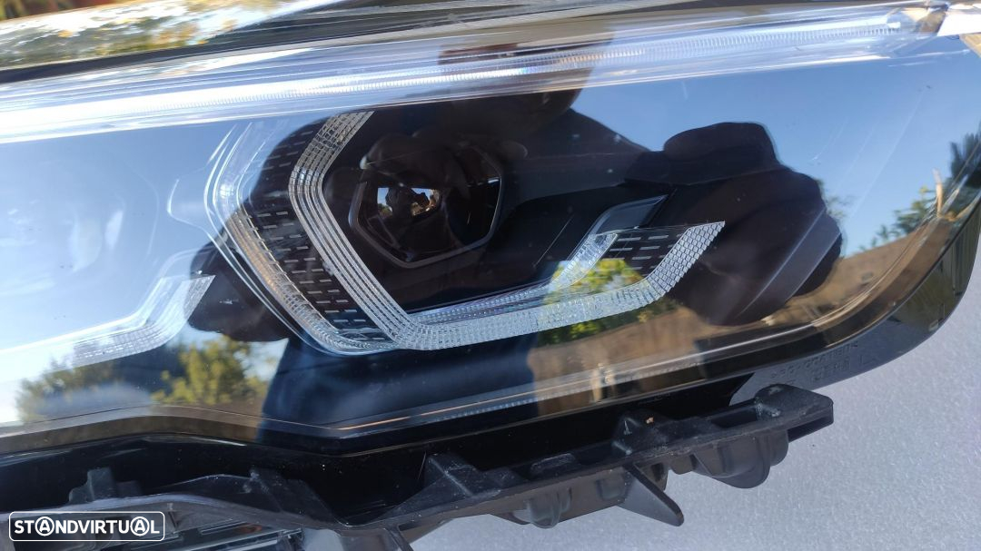 farol direito full Led BMW X1 F48 facelift lci - 5