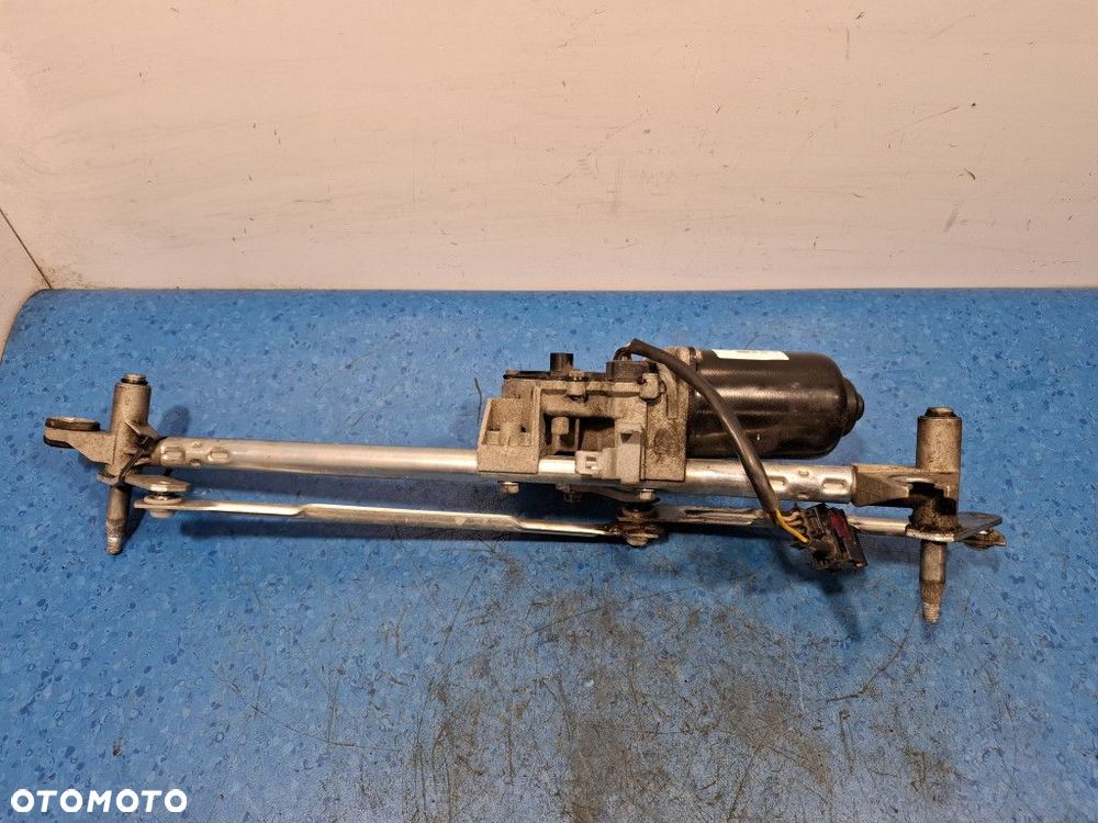 OPEL VECTRA C MECHANIZM SILNICZEK WYCIERACZEK PRZÓD 6300003 - 8