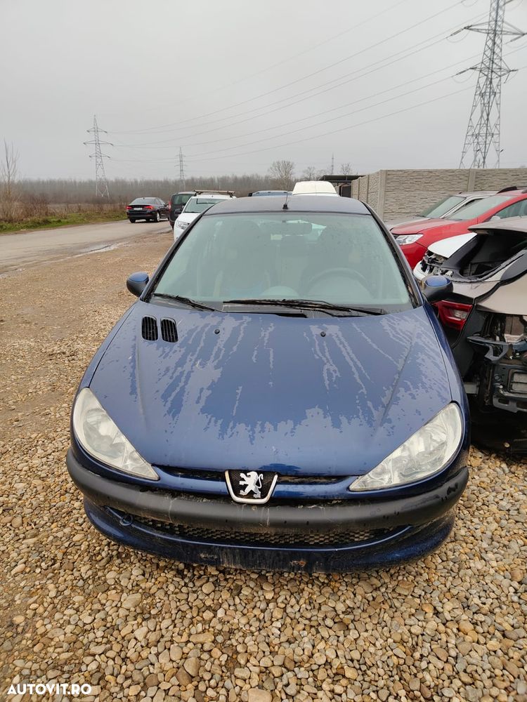 Dezmembrez Peugeot 206/ an 2006 - 2