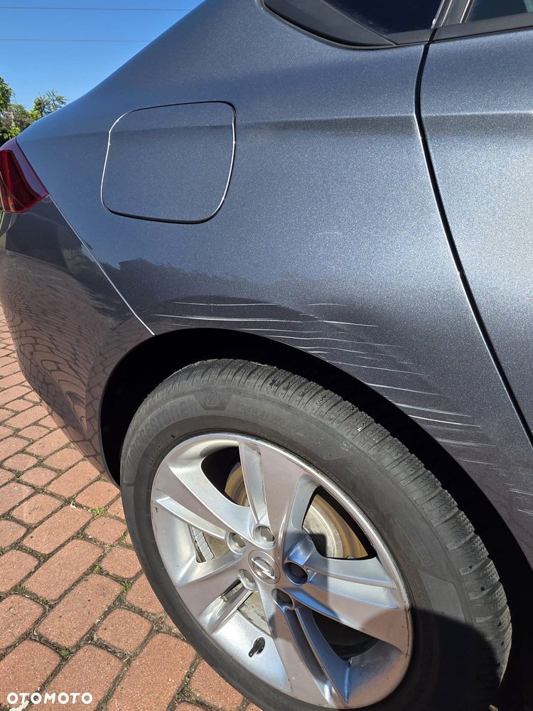 Opel Insignia - 14