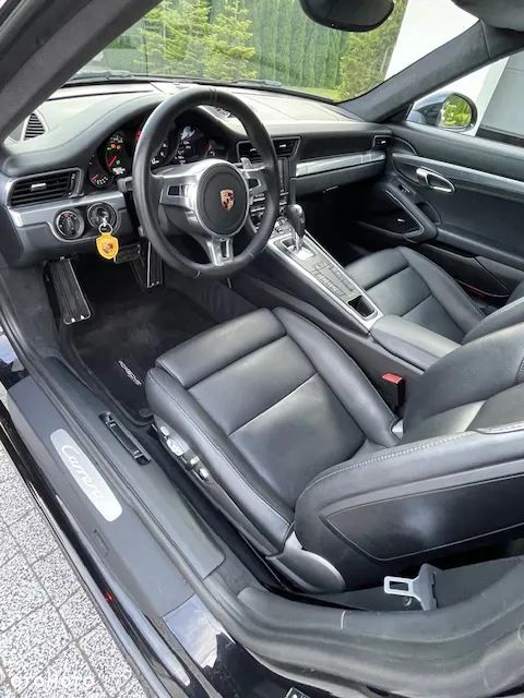 Porsche 911 Carrera PDK - 16
