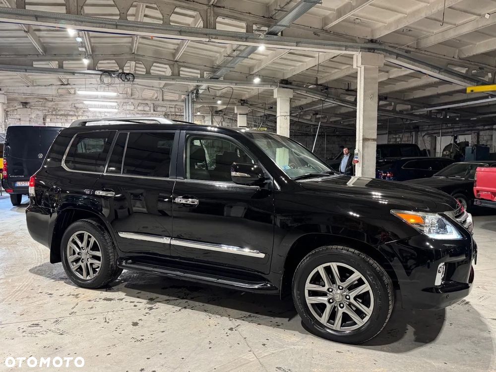 Lexus LX 570 - 6