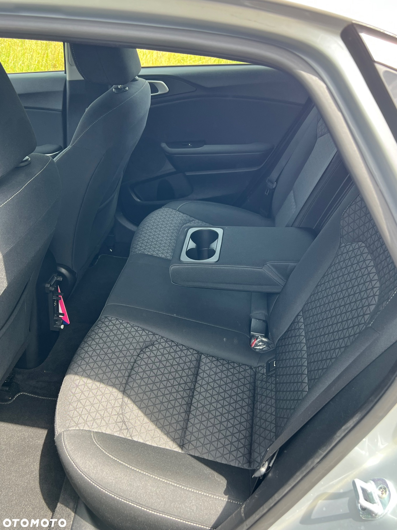 Kia Ceed 1.6 CRDi SCR L Business Line Plus - 19