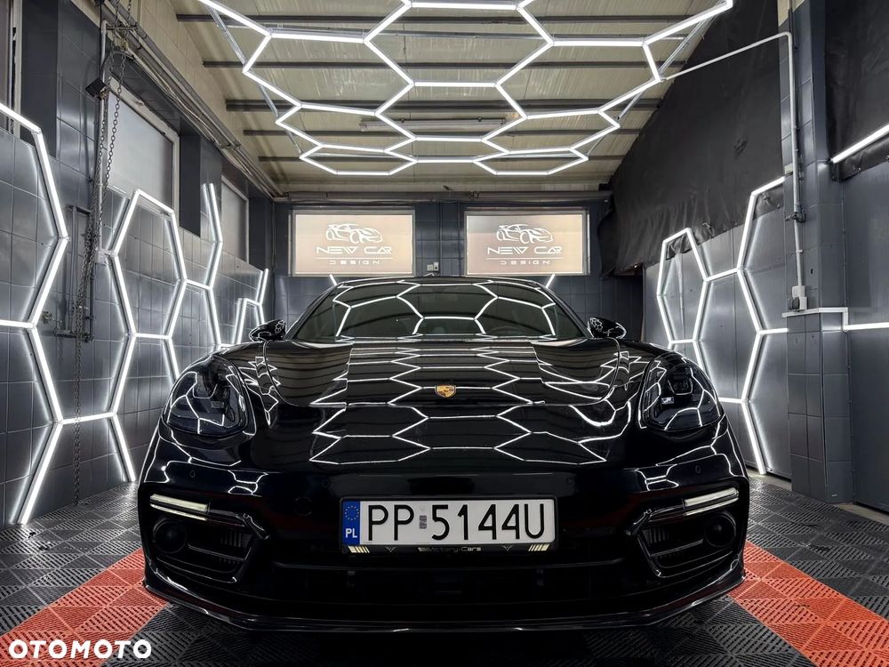 Porsche Panamera - 7