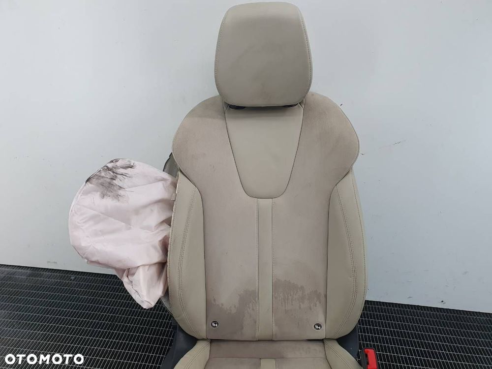 FOTEL PRZÓD PRZEDNI PRAWY PASAŻERA SKODA OCTAVIA IV EU WYSTRZELONY - 3