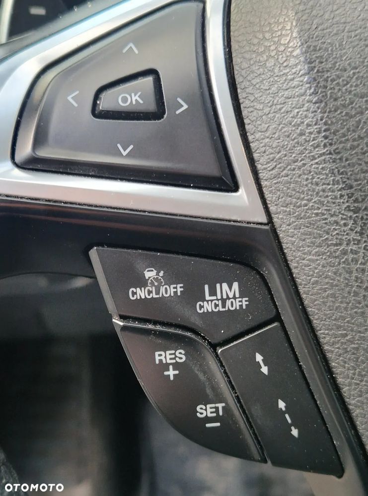 Ford S-Max 2.0 TDCi Titanium PowerShift - 18