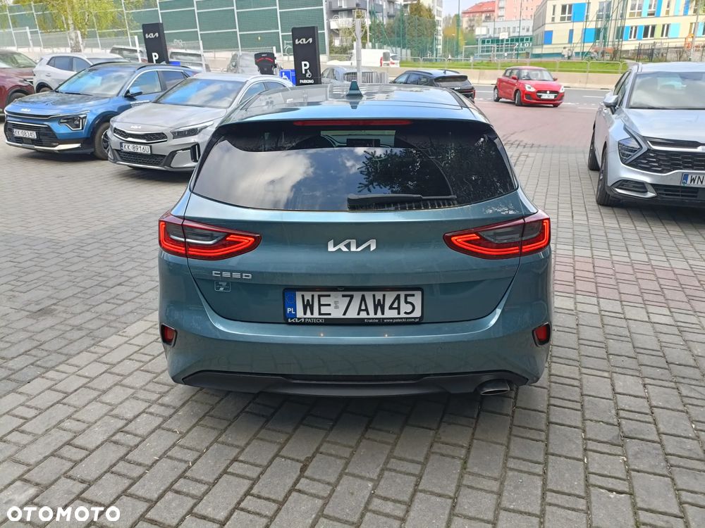 Kia Ceed 1.5 T-GDI M - 6