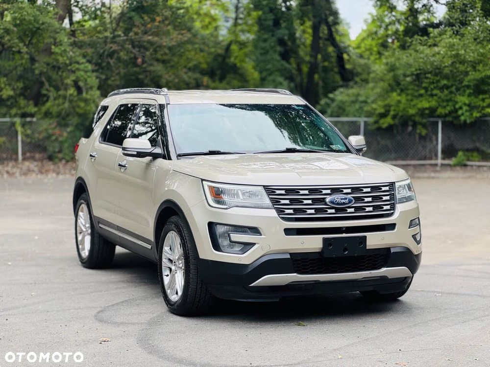 Ford Explorer - 4