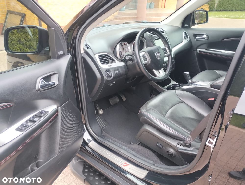 Dodge Journey - 10