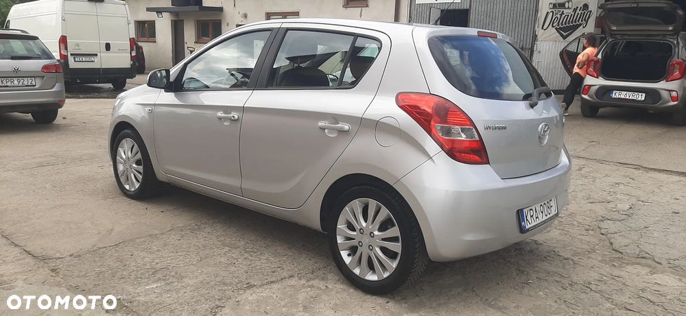 Hyundai i20 - 9