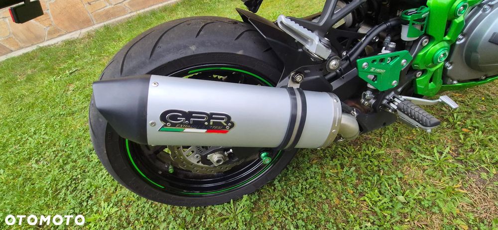 Kawasaki Z 900 - 10