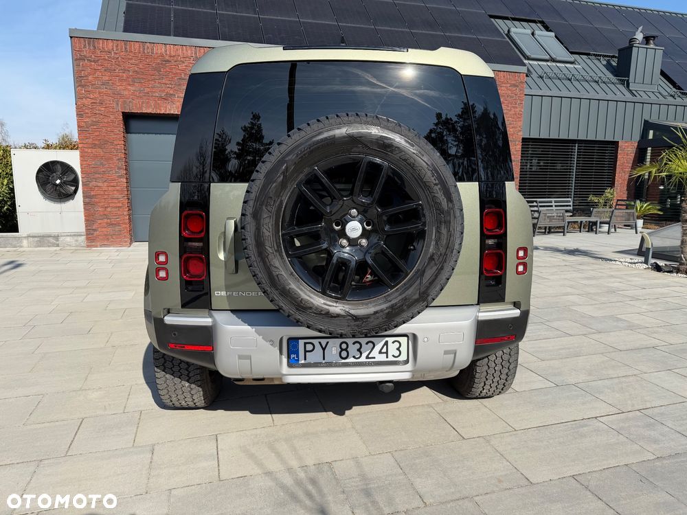 Land Rover Defender - 13