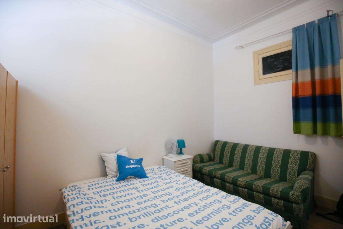 Quarto - localizado em Arroios Lisbon - Grande imagem: 4/47