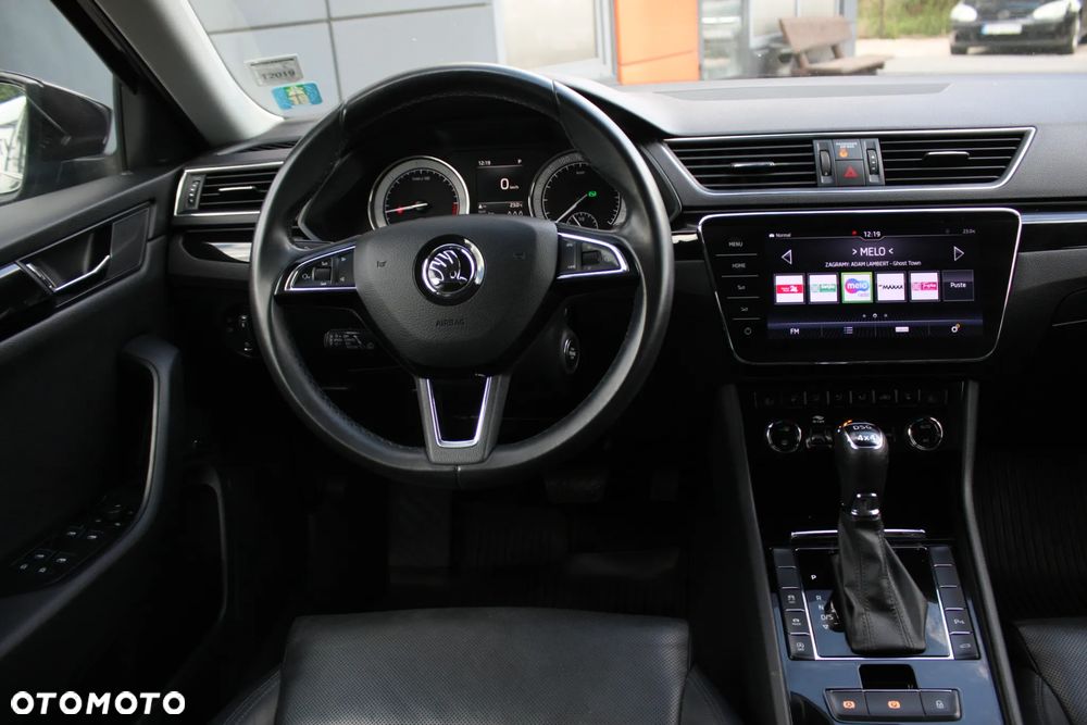 Skoda Superb 2.0 TDI 4x4 L&K DSG - 31