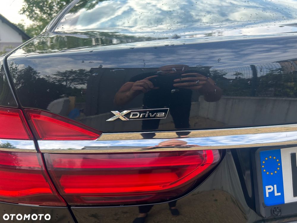 BMW Seria 7 740d xDrive - 6