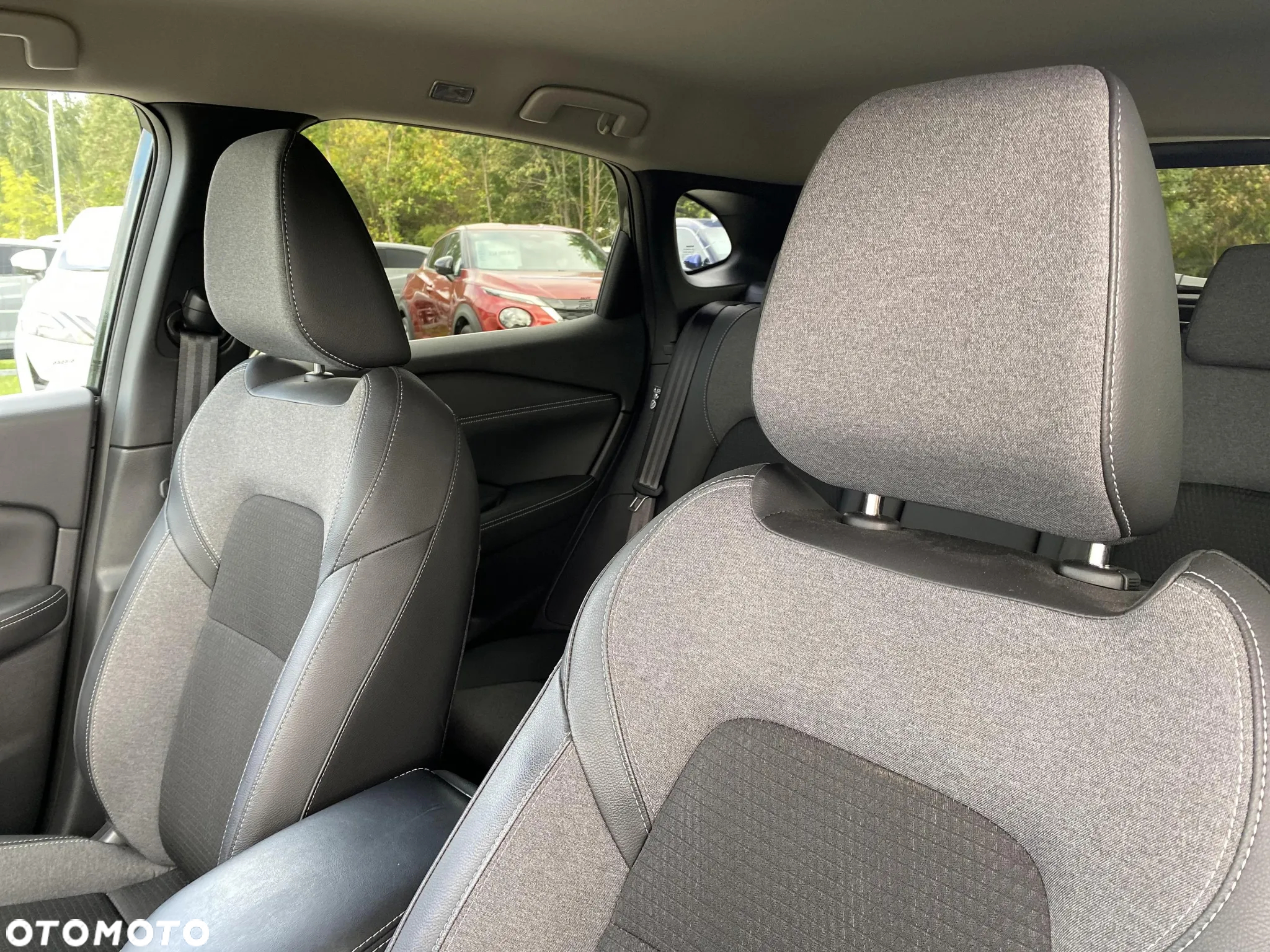 Nissan Qashqai - 12