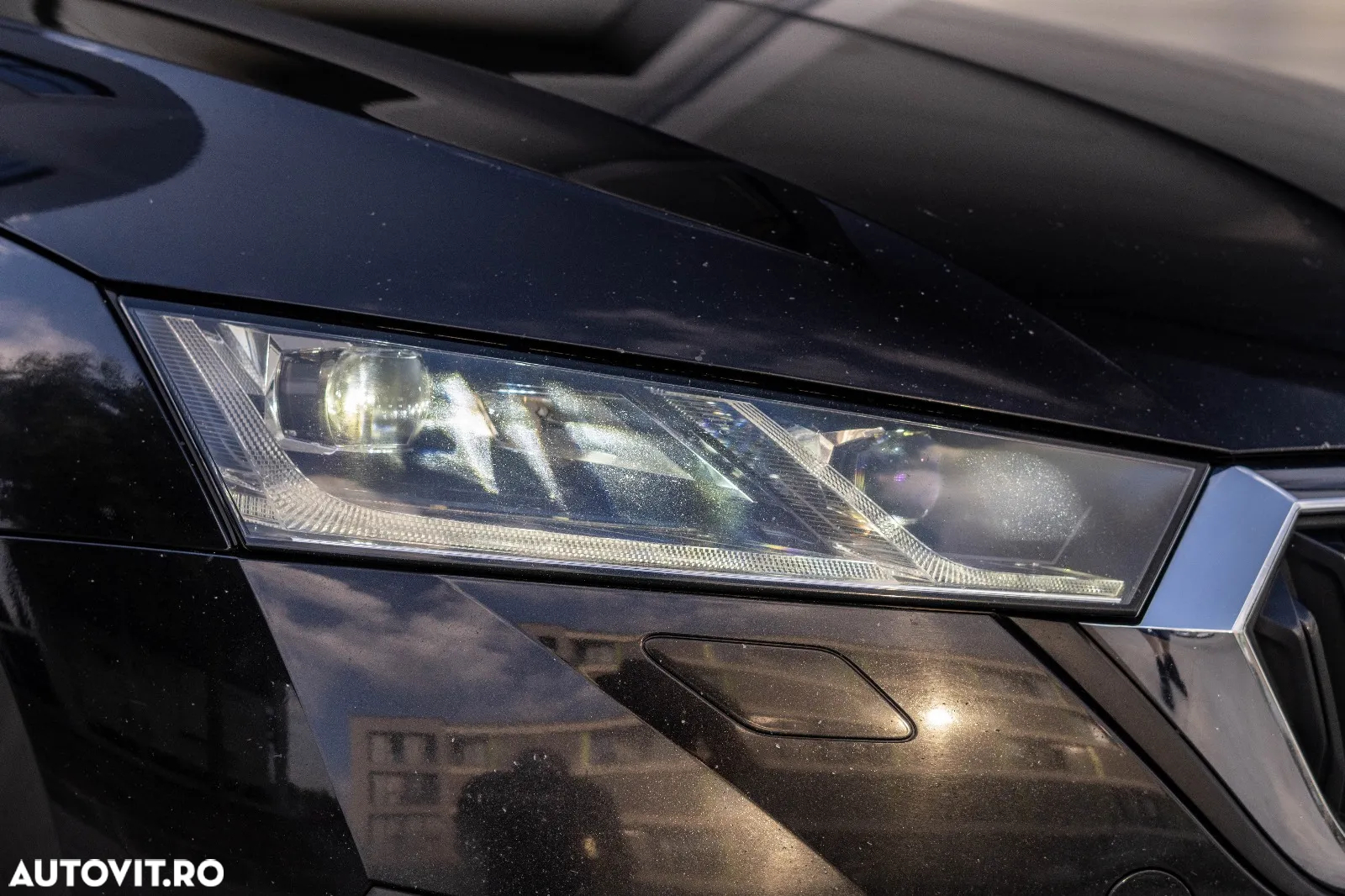 Skoda Octavia 2.0 TDI DSG Premium Edition - 12