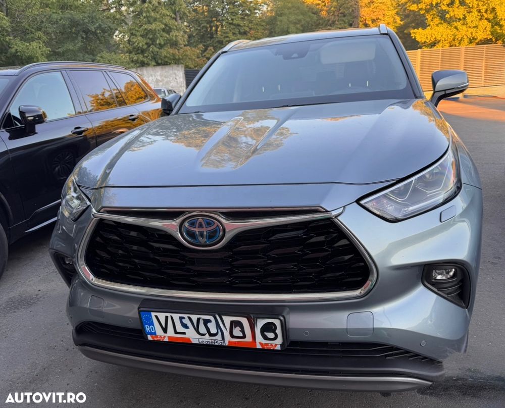 Toyota Highlander 2.5 L Hybrid Dynamic Force 248CP Exclusive Metallic - 5