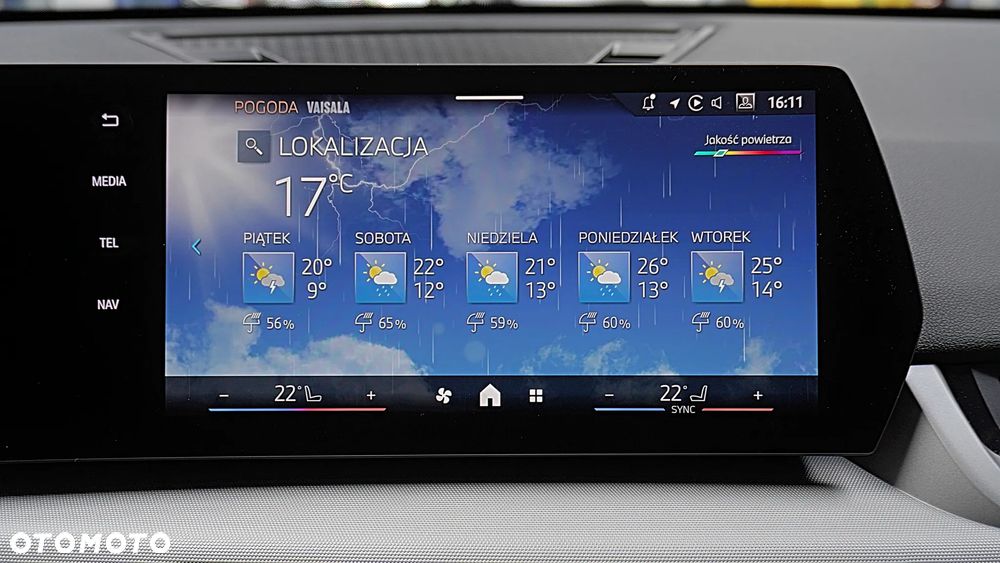 BMW X1 sDrive18i - 22