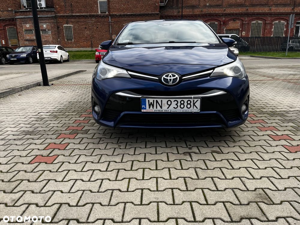 Toyota Avensis 1.8 Active - 4