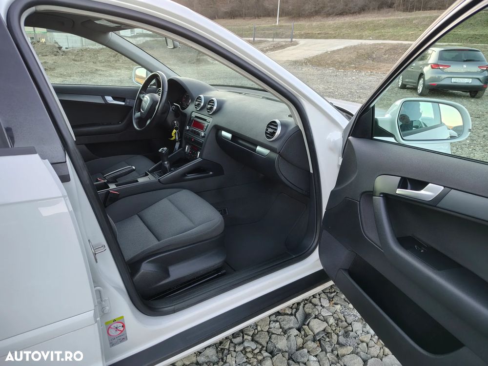 Audi A3 1.4 TFSI ack Attraction - 14