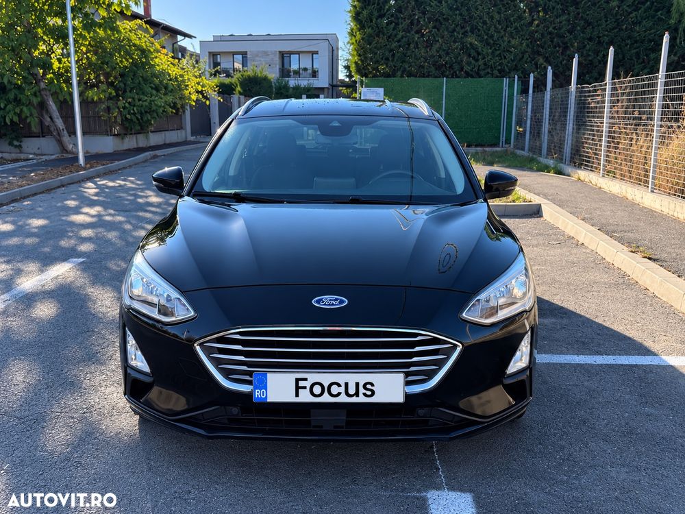Ford Focus - 1