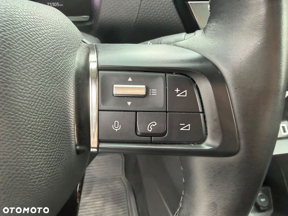 Citroën C4 EV136 50kWh Shine - 22