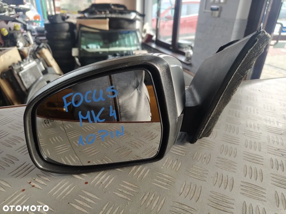 Ford Focus mk3 lewe LUSTERKO 10PIN EU - 1