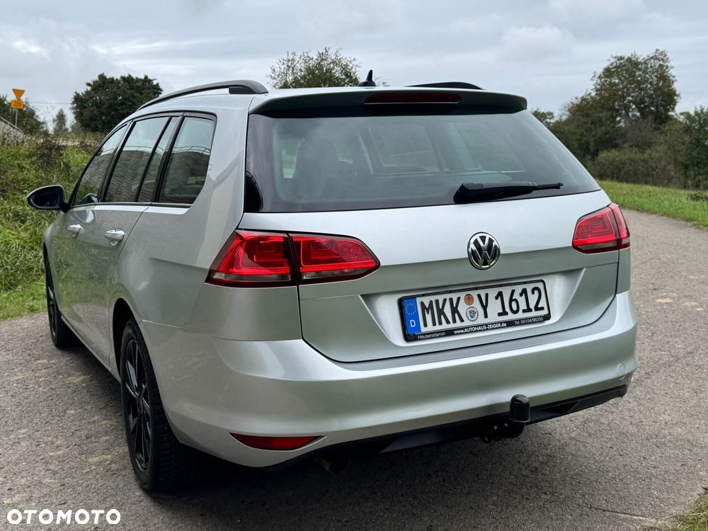 Volkswagen Golf VII 1.6 TDI BMT Comfortline - 12