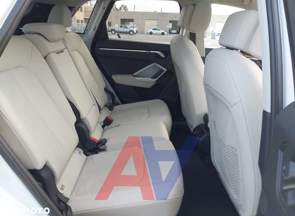 Audi Q3 45 TFSI quattro S tronic S line - 10