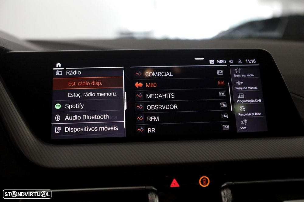 BMW 118 d Pack Desportivo M Pro - 43