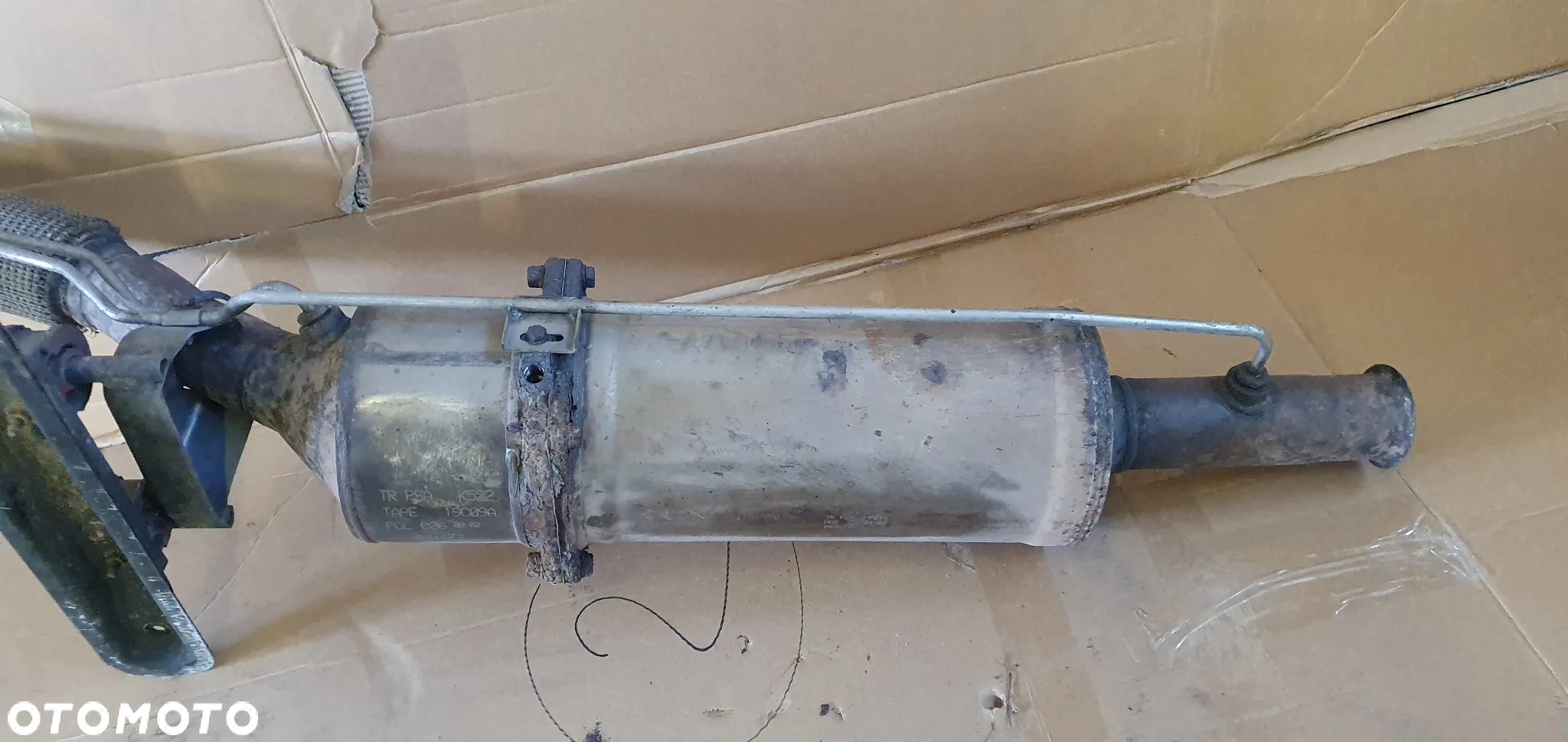 Filtr cząstek stałych DPF katalizator Citroen C5 III 2.0 HDI K522 19C09A - 4