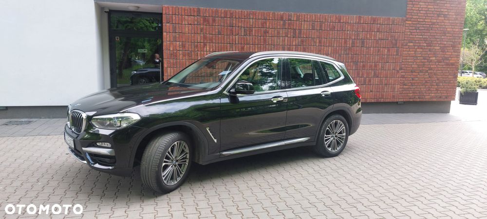 BMW X3 sDrive18d xLine - 25